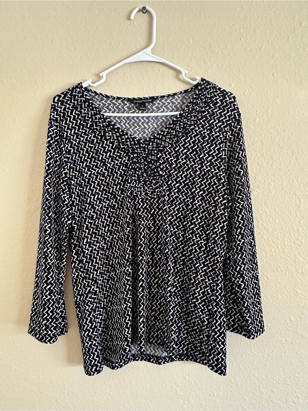 41 Hawthorne Wrinkle Free Top